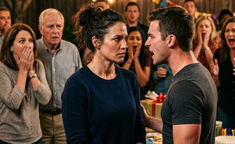 Juhlissaan veljeni huusi: “Pidätän sinut varkaudesta!” Hän läimäytti minua käsiraudoilla perheen hurratessa. Katsoin häntä silmiin: “Siippasit juuri liittovaltion agentin.” – Kuninkaalliset