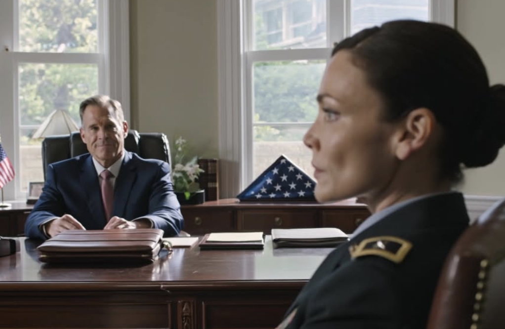 Moja ciotka zostawiła mi majątek wart 7 milionów dolarów… A potem nagle pojawili się moi dawno nieobecni rodzice. Uśmiechnęli się do odczytu i nazwali siebie moimi obrońcami – dopóki prawnik wojskowy nie otworzył teczki.