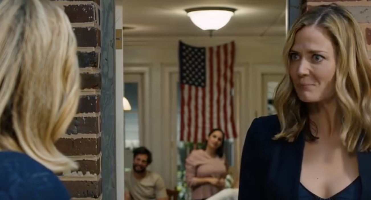 „Moi rodzice zadzwonili do mnie w panice o 2 w nocy, mówiąc, że mój brat jest na oddziale intensywnej terapii i że muszę natychmiast wysłać 28 000 dolarów, bo w przeciwnym razie chirurdzy nie przeprowadzą operacji i brat może umrzeć tej nocy. Odpowiedziałam: «Zadzwoń do swojej złotej księżniczki», rozłączyłam się, poszłam spać, a następnego ranka zadzwoniła policja…”