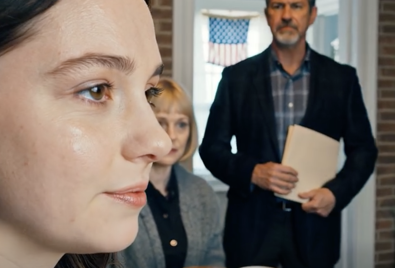 W poranek Bożego Narodzenia tata powiedział: „Powinnaś na razie odpuścić”. Mama dodała: „Proszę, nie porównuj się z siostrą”. Uśmiechnęłam się: „Wtedy sama będziesz mogła pokryć swoje rachunki”. Następnego dnia poprosił o formalną kontrolę — a kontroler powiedział cztery słowa.