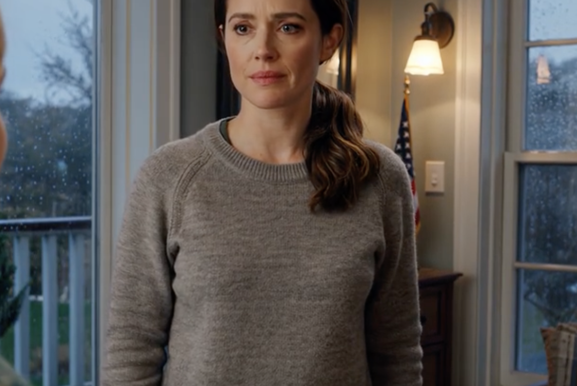 Przy obiedzie mama powiedziała, że ​​moja siostra „miała wszystko pod kontrolą”. Odłożyłem widelec i powiedziałem: „To może zacząć płacić czynsz”. Tata znieruchomiał i zapytał: „Czynsz? Jaki czynsz?” – Wiadomości