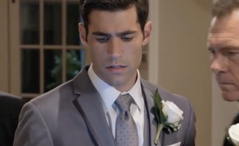 „Nie ma go na liście” – powiedział mój brat o weselu w domu, który mu kupiłam, i o milczeniu mojego ojca. „Nic mu nie będzie. Zawsze będziesz moją ostatnią chwilą” – bo żadne z nich nie wiedziało, że na dachu ponad 200 gości wciąż widnieje moje nazwisko, ani co się wydarzy. Telefon od panny młodej przed pierwszym tańcem dobiegł końca.