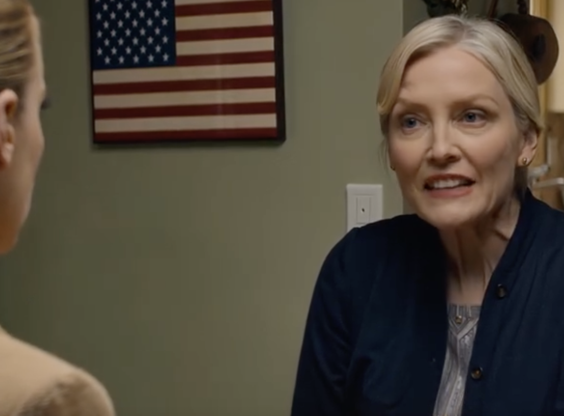 Wróciłam z pogrzebu męża, żeby powiedzieć rodzicom i siostrze, że zostawił mi 8,5 miliona dolarów i 6 loftów na Manhattanie, ale w chwili, gdy wyszłam na werandę, usłyszałam rozmowę w kuchni, która sprawiła, że ​​krew w moich żyłach zmroziła się i w ciągu kilku sekund zrozumiałam, że nie wróciłam do domu, żeby zostać zabraną w ramiona rodziny