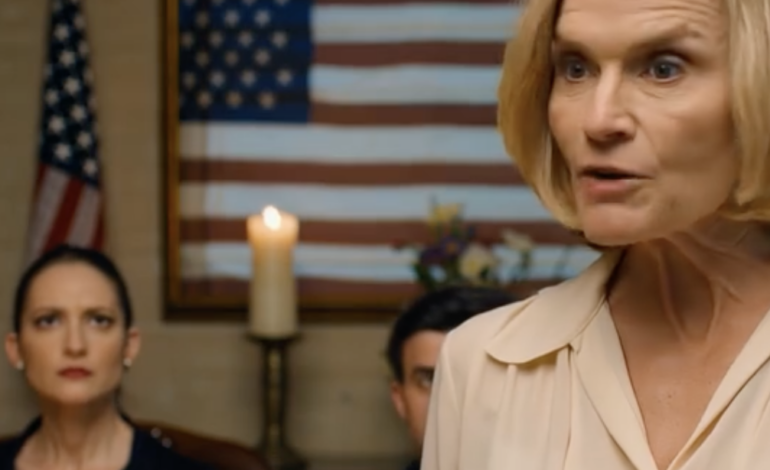 W noc Święta Dziękczynienia na przedmieściach Filadelfii mama rozdała prezenty wszystkim siedzącym przy stole, ignorując mnie, po czym rzuciła zimnym, bezosobowym telefonem. Moja ciotka się z niej śmiała, cała rodzina się śmiała, a ja po prostu powiedziałem: „Aha, teraz rozumiem” — i dokładnie tydzień później ci sami ludzie byli już w moich drzwiach, dobijali się i domagali się rozmowy.