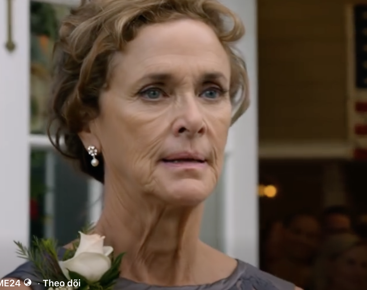 Praktycznie całe wesele naszej córki zostało zorganizowane na nasze nazwisko, każdy paragon i zaliczka były na moje nazwisko, ale gdy tylko dotarliśmy do bramy, spojrzała mi w oczy i powiedziała: „Nie byłaś zaproszona”. Stałam jak sparaliżowana z jej prezentem pod jej wzrokiem, podczas gdy mój mąż czuł w sobie niebezpieczeństwo. Zawróciliśmy, wsiedliśmy do samochodu, znaleźliśmy Wi-Fi i zrobiliśmy coś, co sprawiło, że mój telefon rozładował się od 32 nieodebranych połączeń…