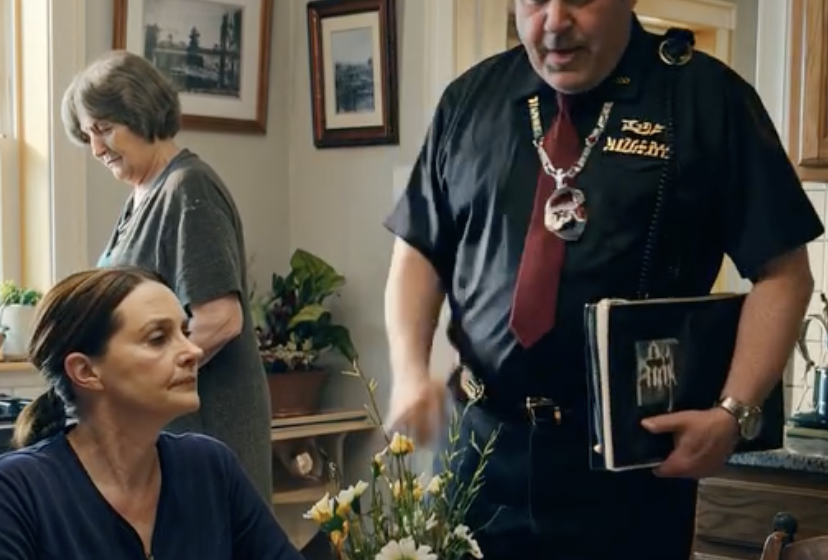 At My Aunt’s Kitchen Table, My Father Said: “It Was Just Sitting In A Box. You Were Gone.” He Pawned My Bronze Star For $120 To Cover A Bar Tab. I Set My Glass Down And Said Nothing. Then The Front Door Opened. NCIS CREDENTIALS ON THE TABLE