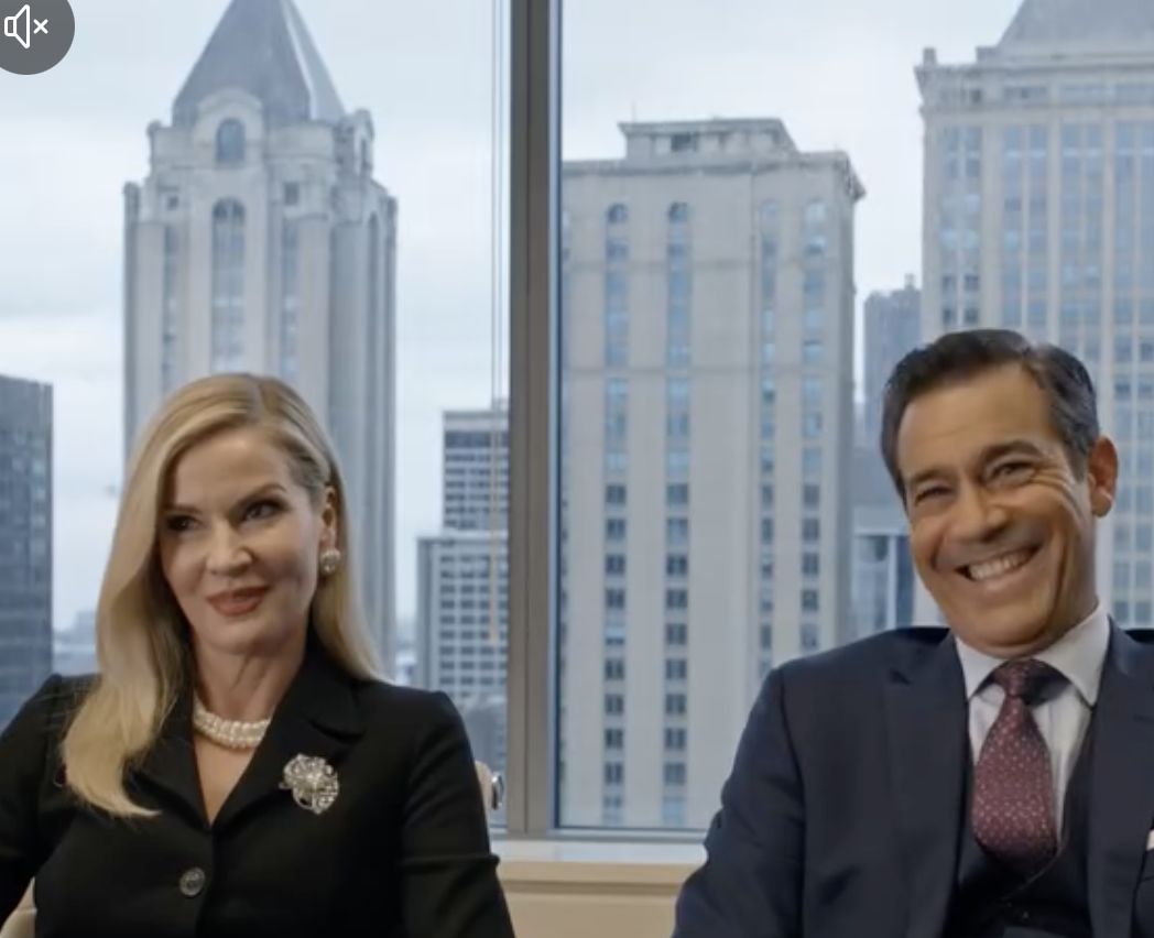 Mój miliarder dziadek zostawił mojej siostrze milion dolarów, a mnie dolara – moi rodzice uśmiechali się, dopóki prawnik nie spojrzał mi w oczy i nie zapytał: „Czy teraz posiadasz klucz do numeru 91?”. W tym momencie moja matka zbladła, ojciec przestał się uśmiechać, a ja zrozumiałem, że dolar wcale nie miał mnie upokorzyć.