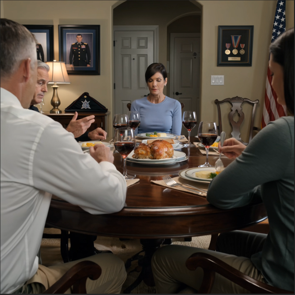 Forlovedens far inviterte meg på søndagsmiddag i den tro at jeg bare var en sivil kvinne som datet sønnen hans. Så begynte han å forklare hvordan «ekte kommando» i marinekorpset ser ut, over et bord dekket med stekt kylling, og jeg lot ham fullføre hvert ord før jeg endelig fortalte ham hvem jeg egentlig var – Nyheter