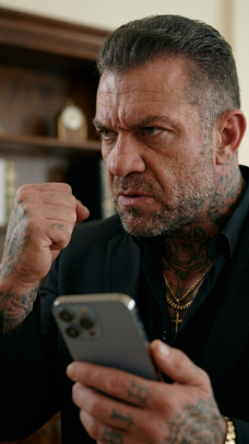 BECSÜLTE ŐT ELŐRE! GADIEL MEGALÁZTA AZ “ARANYBAJNOK” LÁNYÁT, DE NEM TUDTÁK, HOGY APÓSÁNAK MÁR KÉSZ A SÍRJA – Egy élet, egy másik történet